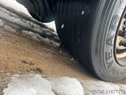 SCHMITZ CARGOBULL SCB*S3T *  * LIFTACHSE * HUBDACH*ÜBERBREITE