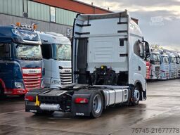 IVECO S-WAY 530 * ACC * VOLLLUFT * 2X TANK * KLIMAAUT