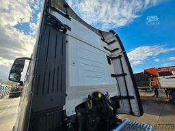 IVECO S-WAY 530 * ACC * VOLLLUFT * 2X TANK * KLIMAAUT