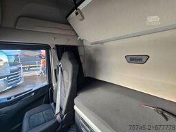 IVECO S-WAY 530 * ACC * VOLLLUFT * 2X TANK * KLIMAAUT