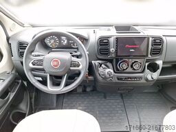 BÜRSTNER Lyseo TD 684 G