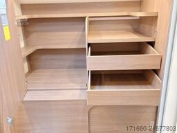 BÜRSTNER Lyseo TD 684 G