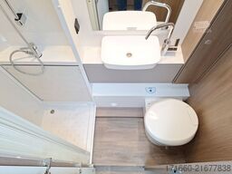 CARADO pro A 464 AUTOMATIK, SAT+TV, NAVI+RFK, MARKISE