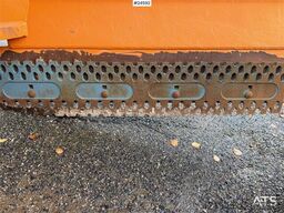 Schmidt U-H2 folding-wing plow
