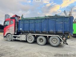 Volvo FH500 8x2 Hooklift Truck – 275,000 km WATCH VIDEO