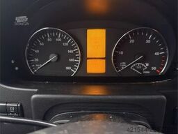 Mercedes-Benz Sprinter 4x2 Box truck – 3-temperature refrigerati