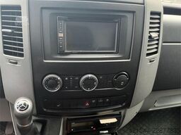 Mercedes-Benz Sprinter 4x2 Box truck – 3-temperature refrigerati