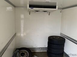 Mercedes-Benz Sprinter 4x2 Box truck – 3-temperature refrigerati