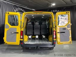 VOLKSWAGEN CRAFTER 2.0TDI 8 SITZER TEMP. KLIMA AHK 1.HAND
