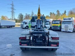 MAN TGS 35.460 8x4 Moser 26T