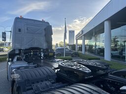 Ford F-Line trekker 3551T