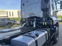 Ford F-Line trekker 3551T