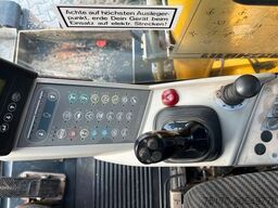 LIEBHERR A 900 C ZW Litronic / 19.393 h / 2011