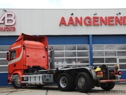 Scania R520 R520 V8 - AUTOMATIC - Hook loader 25T - 60...
