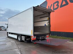 Mercedes-Benz Actros 1832 4x2 Mitsubishi TDJS50DA / BOX L=771...