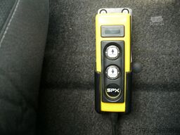 TOYOTA Hilux 2.5*3-Seiten Kipper*