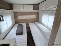 BÜRSTNER Premio Life 480 TL Markise, Fahrradträger