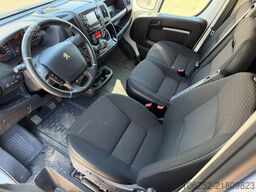 Peugeot Equi-Trek Sonic SW35P HORSE TRUCK (2) PAARDENCA...