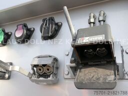  Moetefindt geschloss. Autotransporter