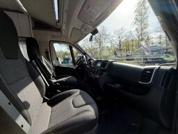 CARADO V 339 Navi/Kamera, Markise, SAT/TV