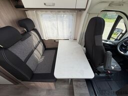 CARADO V 339 Navi/Kamera, Markise, SAT/TV