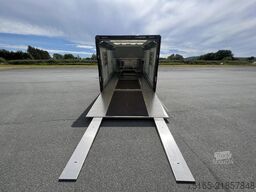 Brian James Race Transporter 5 Autotransporter geschlossen