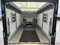 Brian James Race Transporter 5 Autotransporter geschlossen