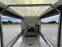 Brian James Race Transporter 5 Autotransporter geschlossen