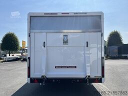 Brian James Race Transporter 6 Autotransporter geschlossen