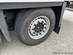 Schmitz Cargobull SCB S3B / Box Trailer / 2x Liftaxle / APK TUV 0...
