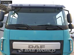 DAF CF 410 CF 8X2 35tons Velsycon CL35.71 container...