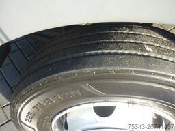 MAN TGL 8.180 Curtain side body with aluminium drop...