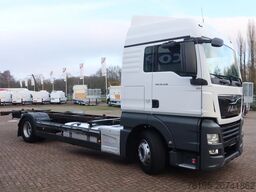 MAN TGX 18 .340 4x2 Full air Chassis, twist locks