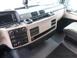 MAN TGX 18 .340 4x2 Full air Chassis, twist locks
