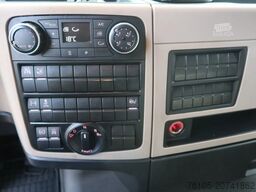 MAN TGX 18 .340 4x2 Full air Chassis, twist locks