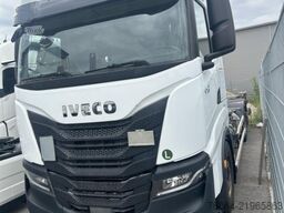 IVECO S WAY 460 GAS LNG-TANKS, RETARDER  MULTIWECHSLER