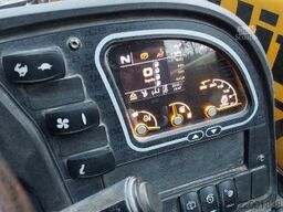 JCB 525-60 HI VIZ