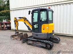 BOBCAT E26 / 2017 BJ / 3 x Löffel
