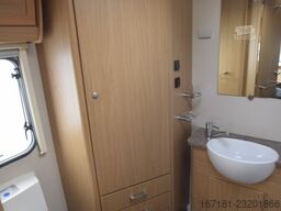  Elddis Odyssey 462 mit Mover und Vorzelt
