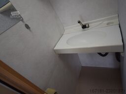 CARAVELAIR Antares 390 mit Vorzelt