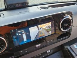 MERCEDES-BENZ 519 und 517 Glasdach XXL 20 Sitze Stock