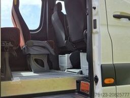 MERCEDES-BENZ Sprinter Lord Light 22 Sitzer 5 x Lagerfahrzeug
