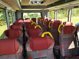 MERCEDES-BENZ 30 Sitzer Schul- Transferbus 519 Lagerfahrzeug