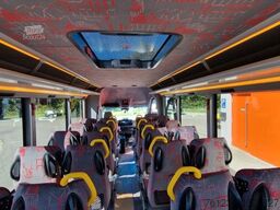 MERCEDES-BENZ 30 Sitzer Schul- Transferbus 519 Lagerfahrzeug