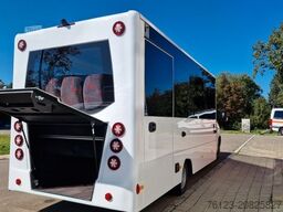 MERCEDES-BENZ 30 Sitzer Schul- Transferbus 519 Lagerfahrzeug