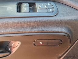 MERCEDES-BENZ 30 Sitzer Schul- Transferbus 519 Lagerfahrzeug