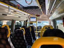 MERCEDES-BENZ Sprinter 517 Heckniederflur Vorlauffahrzeug