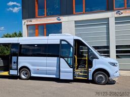 MERCEDES-BENZ Sprinter 517 Heckniederflur Vorlauffahrzeug