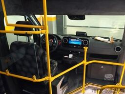 MERCEDES-BENZ Sprinter 517 Heckniederflur Vorlauffahrzeug