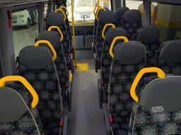 MERCEDES-BENZ Sprinter 517 Heckniederflur Vorlauffahrzeug